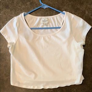 white American Eagle crop top